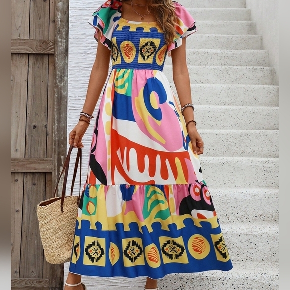 Women's Geometric Print V Neck Ruffle Short Sleeve Dress  - Picture 5 of 6